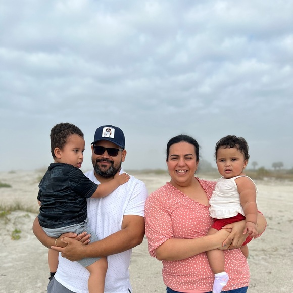 Meet your Posher, Danya - Picture 2 of 2